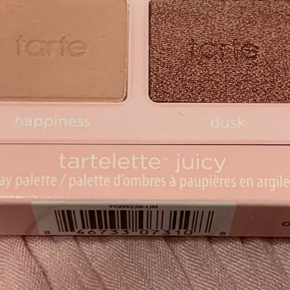 Tarte juicy Amazonian Clay Tartlette Palette- Juicy❤️ retail $45 - Picture 4 of 10